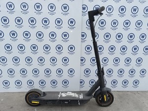auction event image