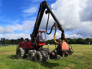 auction event image